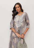 SMOKY THREADS - STRETCHABLE KURTI