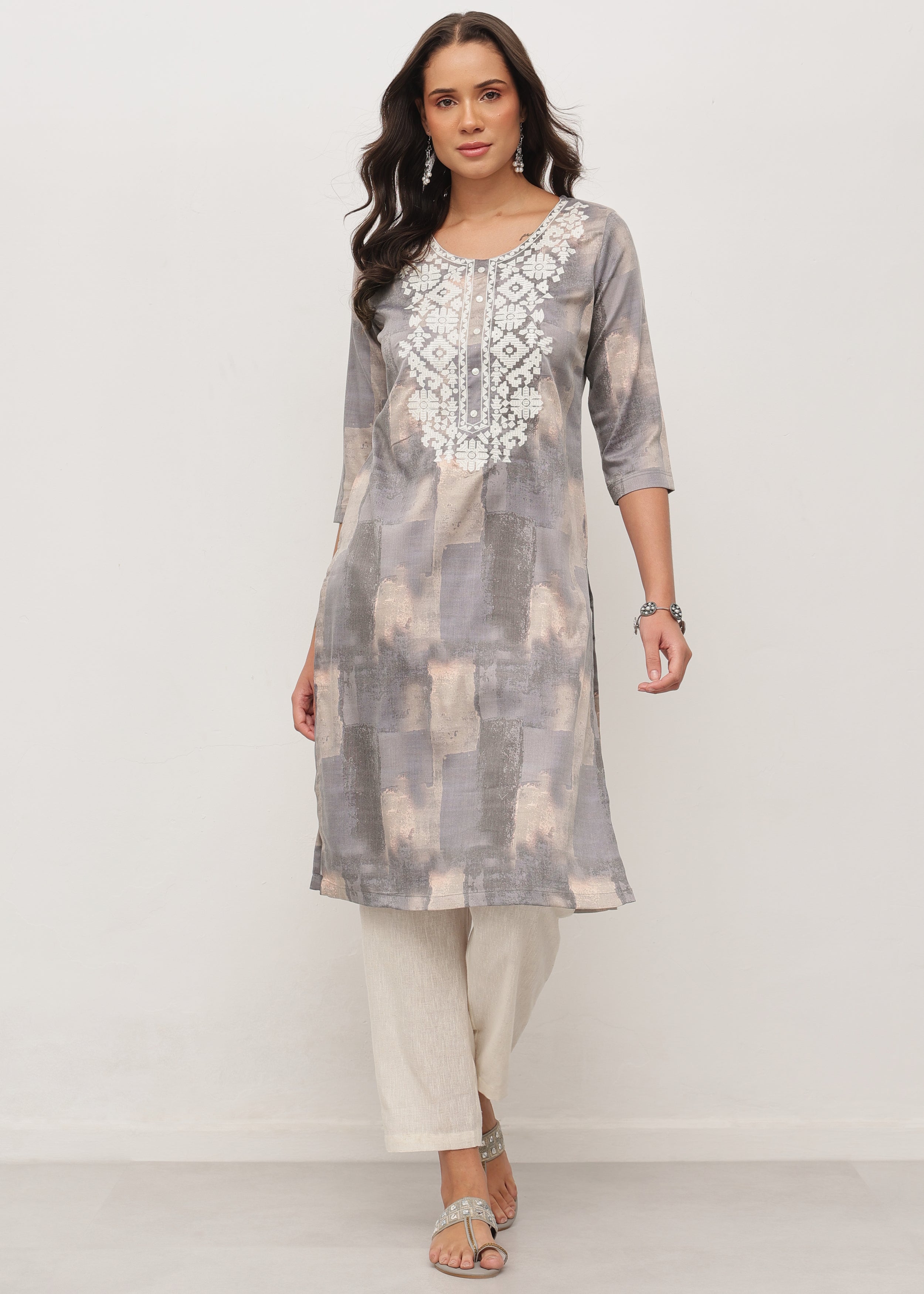 SMOKY THREADS - STRETCHABLE KURTI