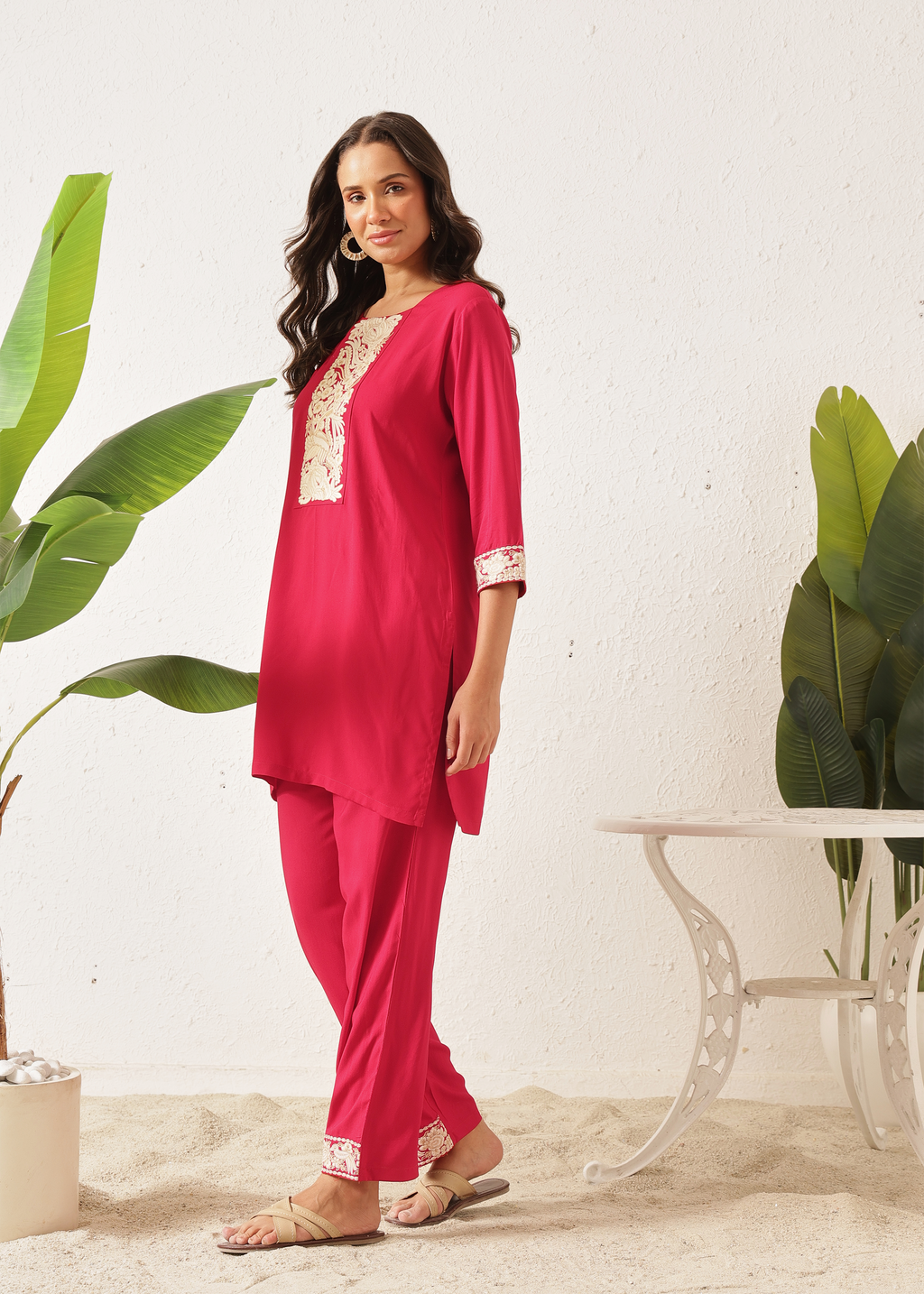 LILY - THE DESI PINK