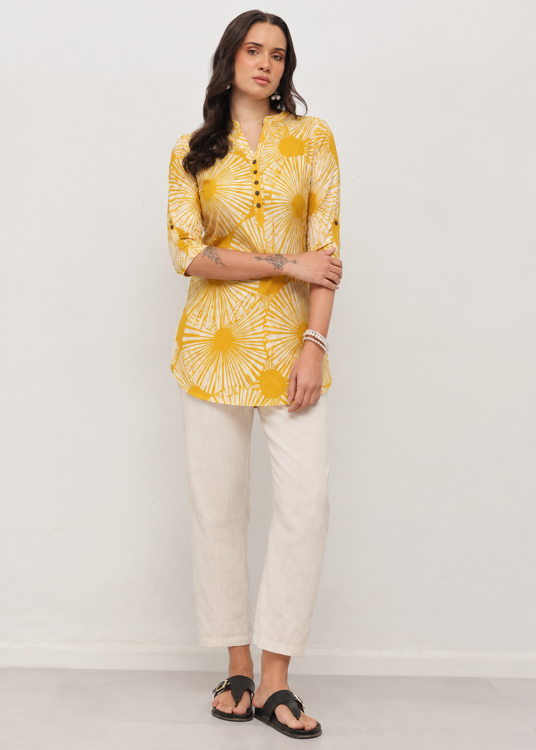 ABSTRACT COTTON TOP